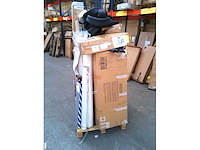 Pallet met 40 artikelen, klantretour amazon klasse c - afbeelding 3 van  4
