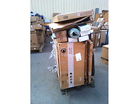 Pallet met 40 artikelen, klantretour amazon klasse c - afbeelding 2 van  4
