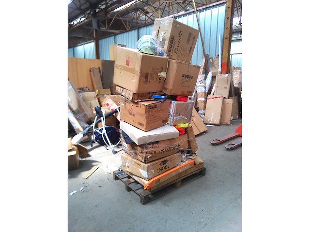Pallet met 40 artikelen, klantretour amazon klasse c - afbeelding 5 van  5