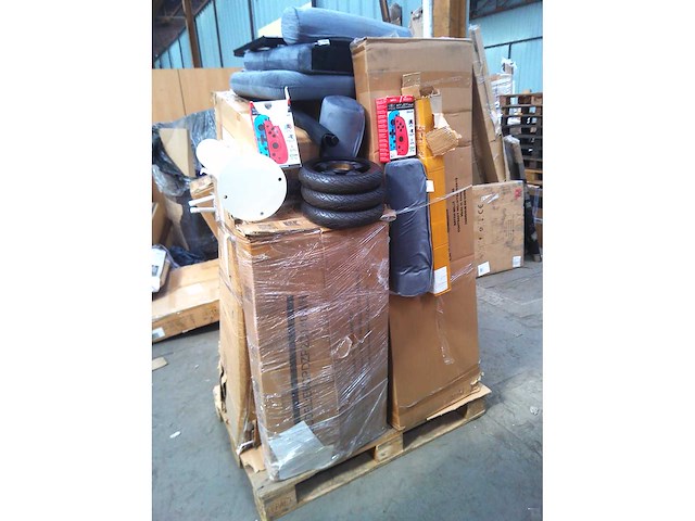 Pallet met 40 artikelen, klantretour amazon klasse c - afbeelding 4 van  5