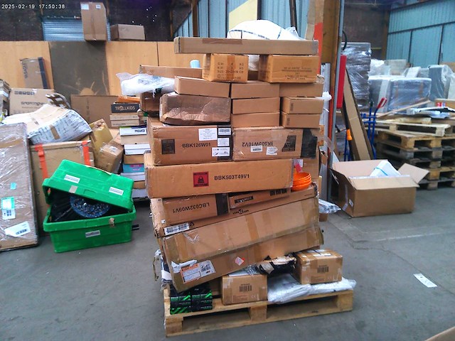 Pallet met 50 nieuwe items - afbeelding 1 van  4