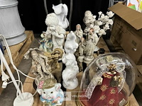 Pallet met beelden + potten + staander met spiegel - afbeelding 5 van  7