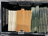 Pallet met boeken - enclopedieën - afbeelding 2 van  7