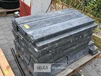 Pallet met borduren - afbeelding 3 van  3
