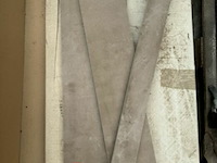 Pallet met div plinten