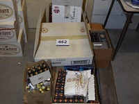 Pallet met diverse dranken, o.a. 24x miniatuur fles martini bianco, 12x miniatuur fles cognac martell v.s.o.p., doos jack daniel's - afbeelding 1 van  3