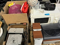 Pallet met diverse goederen - afbeelding 2 van  8