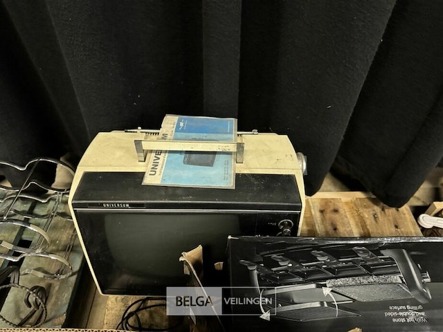 Pallet met diverse goederen - afbeelding 8 van  8