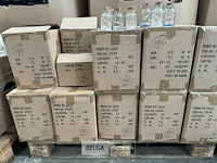 Pallet met inhoud deco vaasjes met schelpen - afbeelding 6 van  7