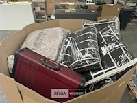 Pallet met inhoud diverse consumenten goederen - afbeelding 3 van  6