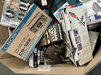Pallet met inhoud diverse consumenten goederen - afbeelding 7 van  8