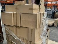 Pallet met inhoud diverse decoratie - afbeelding 2 van  5