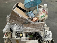 Pallet met inhoud ongecontroleerde goederen - afbeelding 5 van  6