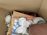 Pallet met inhoud ongecontroleerde goederen - afbeelding 3 van  7