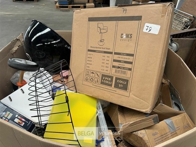 Pallet met inhoud ongecontroleerde retour goederen - afbeelding 3 van  3