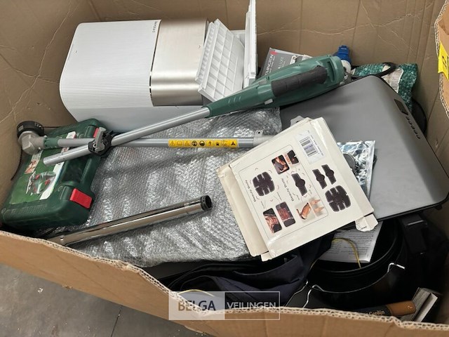 Pallet met inhoud ongecontroleerde retour goederen - afbeelding 3 van  5