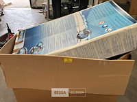 Pallet met inhoud ongecontroleerde retour goederen - afbeelding 2 van  4