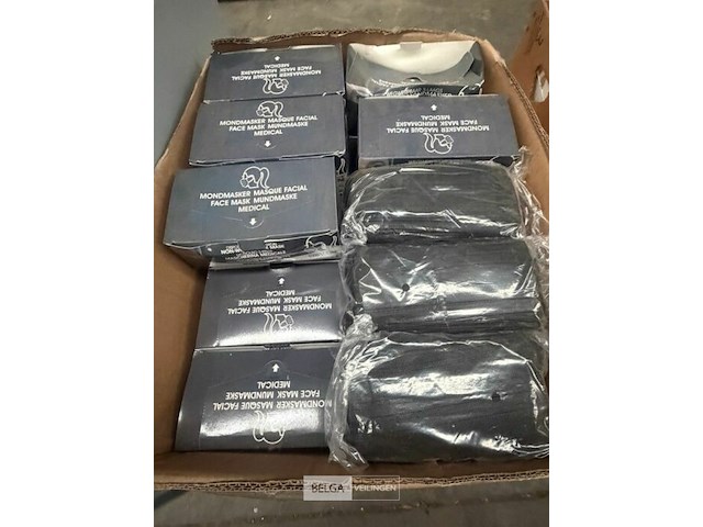 Pallet met inhoud - afbeelding 1 van  6