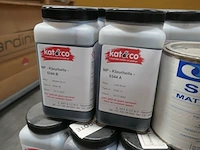 Pallet met kleurbeits - afbeelding 3 van  6