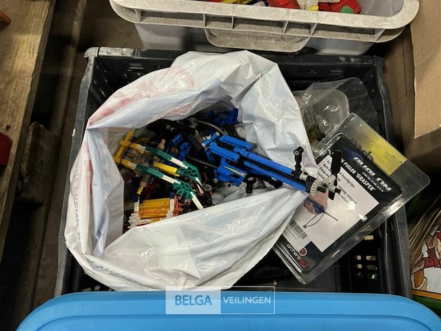 Pallet met lego & divers speelgoed - afbeelding 6 van  9