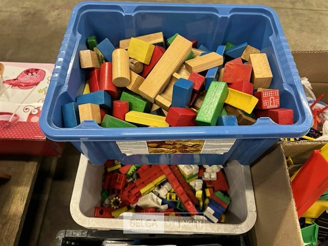 Pallet met lego & divers speelgoed - afbeelding 8 van  9