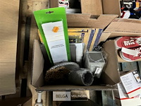 Pallet met schoonmaakartikelen - afbeelding 6 van  7