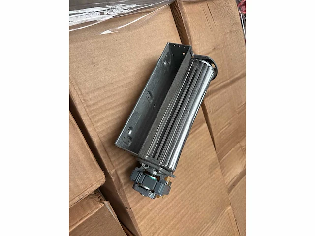 Pallet met ventilatoren - afbeelding 3 van  6