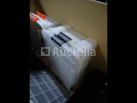 Pallet met verschillende bakken (zie foto's) - afbeelding 5 van  8