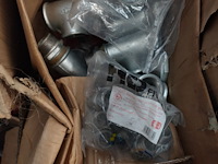Pallet metalen sanitaire koppelstukken - afbeelding 6 van  6
