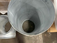 Pallet onderdelen luchtkanalen - afbeelding 2 van  5