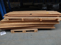 Pallet osb platen + rest - afbeelding 1 van  3