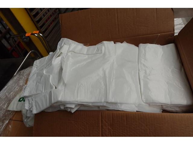 Pallet plastic zakken - afbeelding 2 van  6