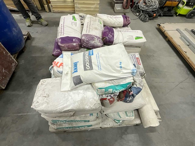 Pallet pleister- en voegproducten (willco, knauf, goldspack e.a.) - afbeelding 3 van  3