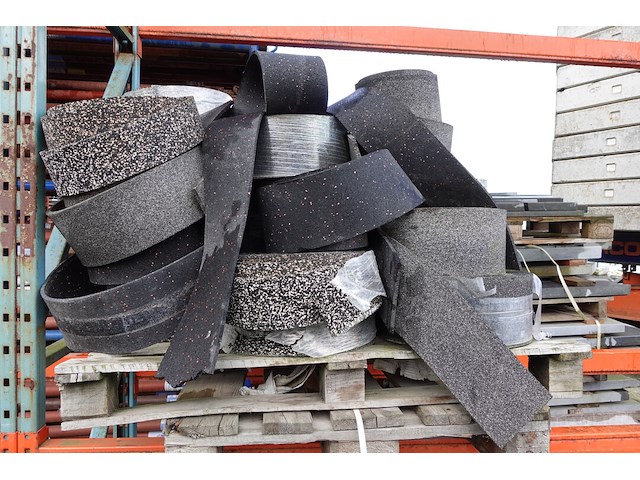 Pallet rubber op rol - afbeelding 1 van  3