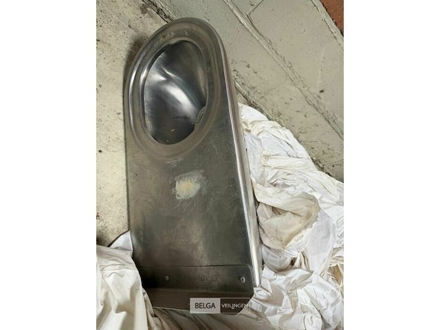 Pallet sanitair - afbeelding 4 van  4