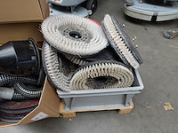 Pallet schrobborstels - afbeelding 4 van  6