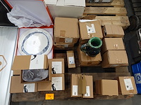 Pallet service serax - afbeelding 1 van  28