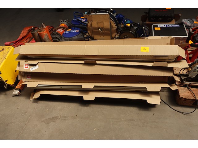 Pallet tl verlichting ( led) - afbeelding 1 van  5