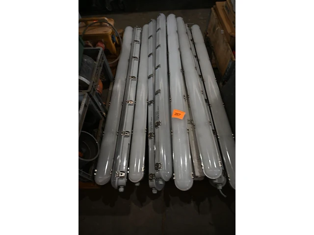 Pallet verlichtingsarmaturen - afbeelding 1 van  3