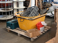 Pallet werkmateriaal - afbeelding 1 van  4