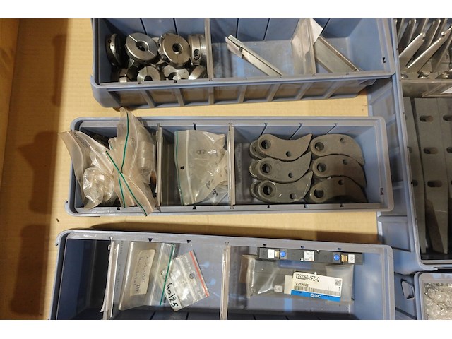 Pallet wisselstukken voor weefmachines - afbeelding 16 van  25