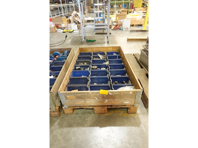 Pallet wisselstukken voor weefmachines - afbeelding 12 van  23