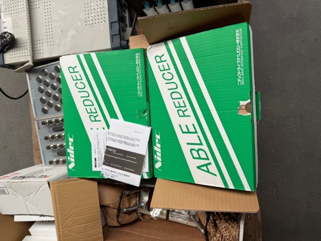 Pallet with multipe parts - afbeelding 3 van  14