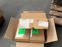 Pallet with multipe parts - afbeelding 6 van  14