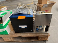 Pallet with multipe parts - afbeelding 7 van  14