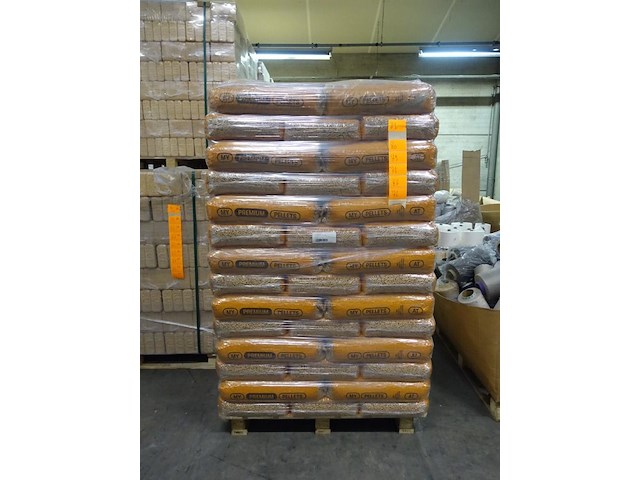 Pallet wood pellets - afbeelding 1 van  5