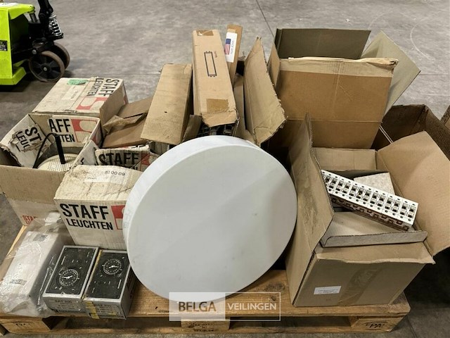 Pallet zekeringshouders + verlichting - afbeelding 1 van  10