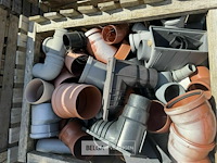 Palletbox met inhoud voor pijpmontage - afbeelding 3 van  4