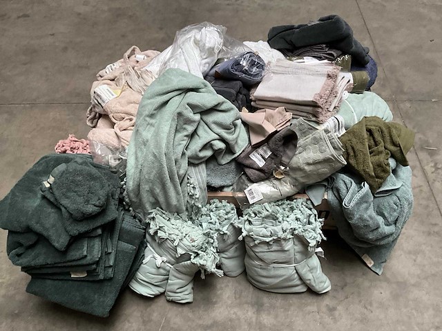 Palletdeal diverse badtextiel van o.a. walra - afbeelding 1 van  12