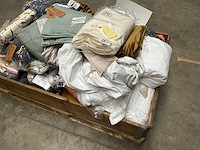 Palletdeal diverse bed- en badtextiel van o.a. walra - afbeelding 5 van  6
